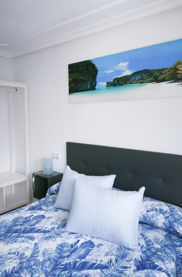 기욘 Apartamento Mym 3 아파트 외부 사진
