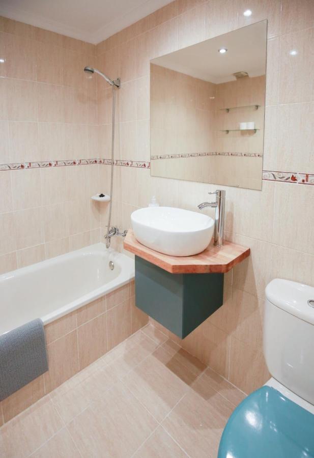 기욘 Apartamento Mym 3 아파트 외부 사진