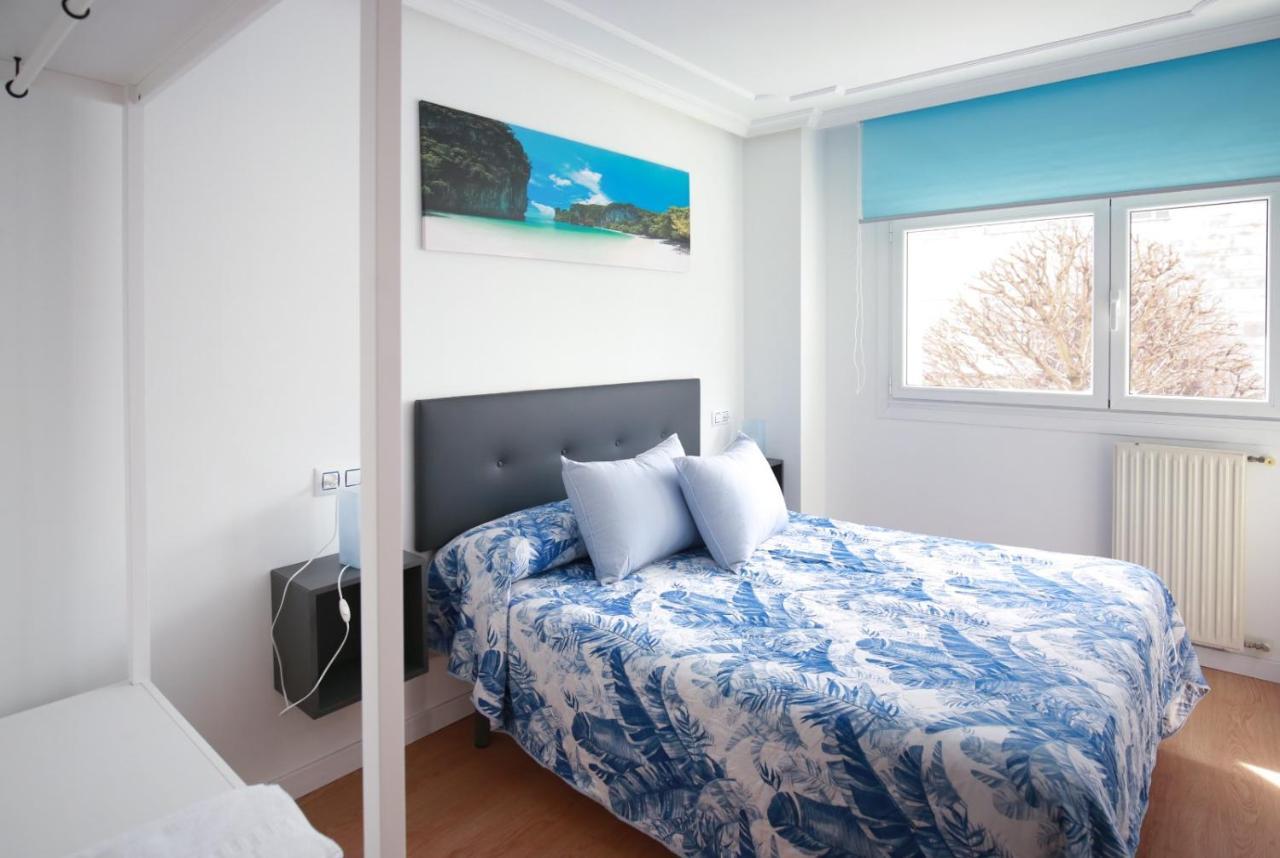 기욘 Apartamento Mym 3 아파트 외부 사진